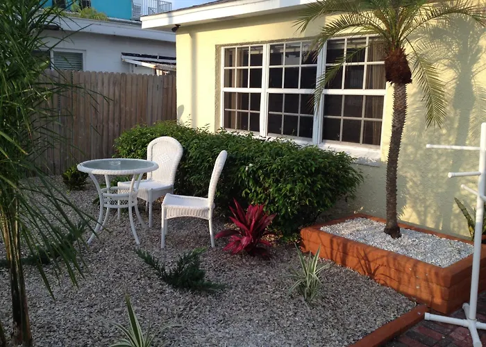 Sand Glo Villas Clearwater Beach
