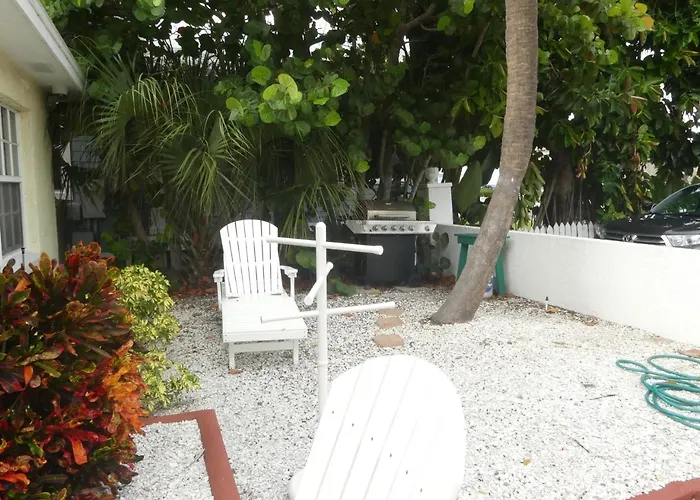 Sand Glo Villas * Clearwater Beach